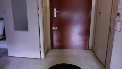 auguste061400 online show from December 2024 09:36:02 AM