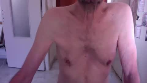 auguste061400 online show from March 2025 08:38:02 AM