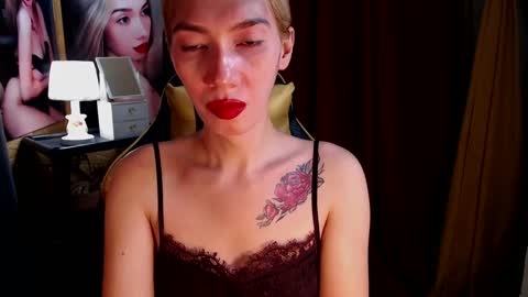 Miss awra online show from December 2024 05:18:02 AM