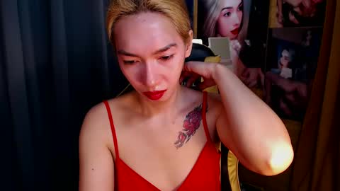 Miss awra online show from January 2025 04:29:01 AM
