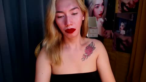 Miss awra online show from March 2025 07:49:02 AM