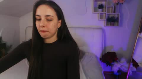 Snapshot of aurora_aksness chatting on March 2025 05:18:02 PM Aurora online show from March 2025 05:18:02 PM