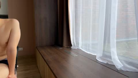 Snapshot of aurora_ast chatting on October 2025 07:56:01 AM Aurora Asti online show from October 2025 07:56:01 AM