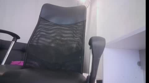 Snapshot of aurora_ath chatting on January 2025 07:15:01 AM Aurora ath online show from January 2025 07:15:01 AM