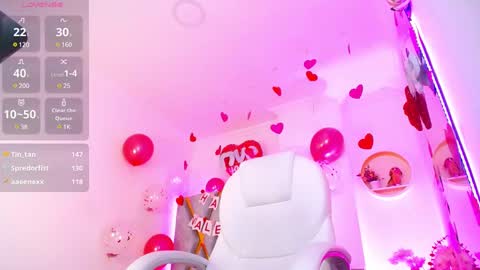 Snapshot of aurora_brown chatting on February 2025 09:47:02 AM Aurora online show from February 2025 09:47:02 AM