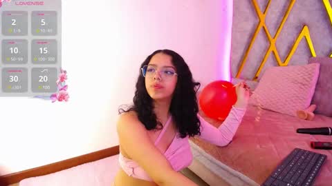 Snapshot of aurora_brown chatting on February 2025 10:26:01 AM Aurora online show from February 2025 10:26:01 AM