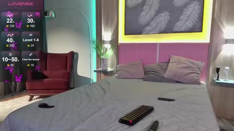 Serena online show from February 2025 11:22:02 AM