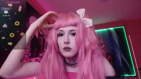 Serena online show from October 2025 08:17:01 AM