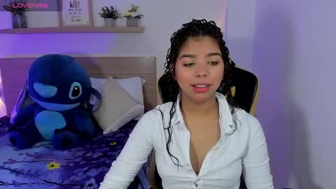 aurora_rodriguez online show from December 2024 12:49:01 PM