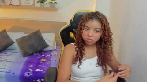 aurora_rodriguez online show from January 2025 12:19:02 PM