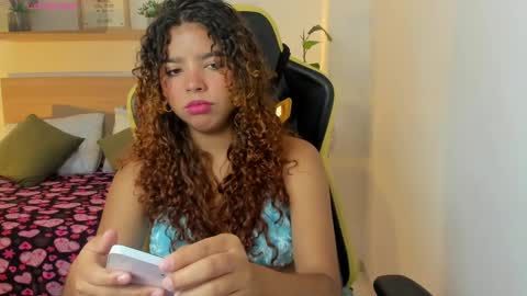 aurora_rodriguez online show from September 2025 12:27:02 PM