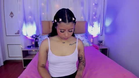 Aurora online show from October 2025 11:58:01 AM