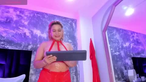 Snapshot of aurorarojas chatting on February 2025 09:48:02 PM Aurora Rojas online show from February 2025 09:48:02 PM