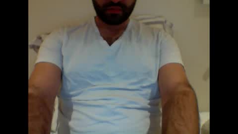 Snapshot of aussie099 chatting on December 2024 10:32:02 AM aussie099 online show from December 2024 10:32:02 AM