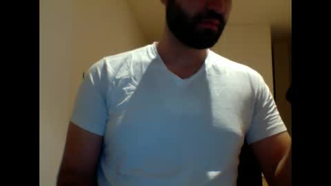 Snapshot of aussie099 chatting on January 2025 10:21:02 AM aussie099 online show from January 2025 10:21:02 AM