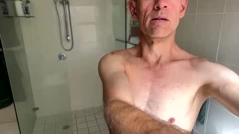 Snapshot of aussie_aza chatting on October 2025 03:37:02 AM Aussie azza online show from October 2025 03:37:02 AM