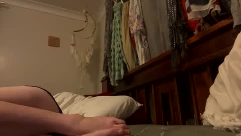 Snapshot of aussielovingxxx chatting on November 2025 11:21:01 AM Milf4u online show from November 2025 11:21:01 AM