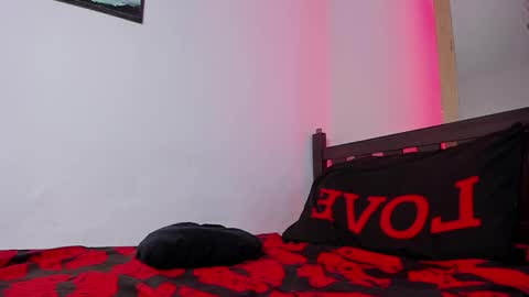 astin nice online show from February 2025 07:05:02 PM