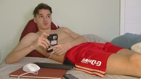 Auston 3 online show from January 2025 12:15:01 PM