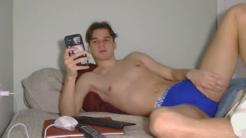 Auston 3 online show from January 2025 12:26:01 AM