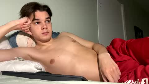 Auston 3 online show from February 2025 07:59:02 PM