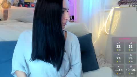 Snapshot of ava_athena chatting on September 2025 04:06:01 AM Ava online show from September 2025 04:06:01 AM