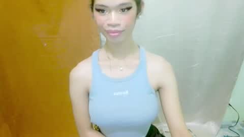 Snapshot of avacadaxcx chatting on October 2025 01:34:01 PM avacadaxcx online show from October 2025 01:34:01 PM