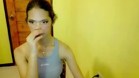 Snapshot of avacadaxcx chatting on November 2025 09:33:01 AM avacadaxcx online show from November 2025 09:33:01 AM