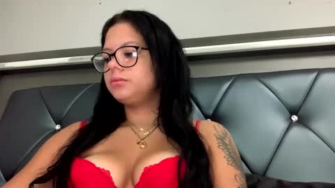avasecrets1121 online show from September 2025 01:49:01 AM
