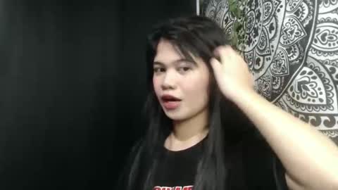 ave_tt online show from September 2025 06:02:02 PM