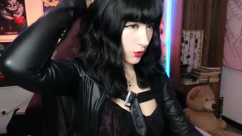 Saraaaa independent model 3 online show from February 2025 11:14:02 AM