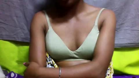 avontsoaldy online show from October 2025 06:02:01 PM