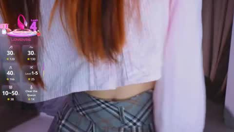 Avril online show from October 2025 10:07:02 PM