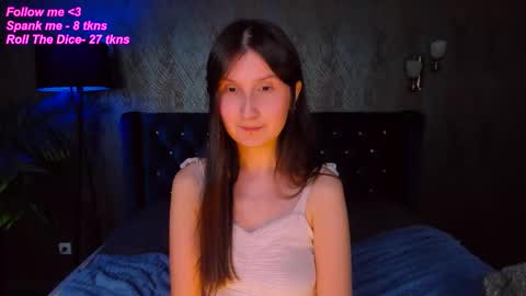 Snapshot of avrora_shy_ chatting on November 2025 07:36:01 PM Avrora online show from November 2025 07:36:01 PM