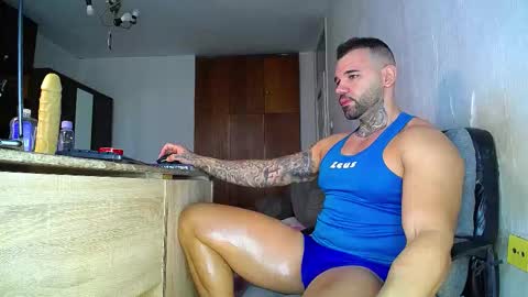 Santiago777 online show from October 2025 08:57:01 AM