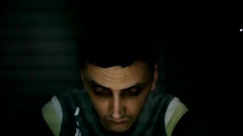 Snapshot of awesenheit chatting on November 2025 07:05:02 PM awesenheit online show from November 2025 07:05:02 PM