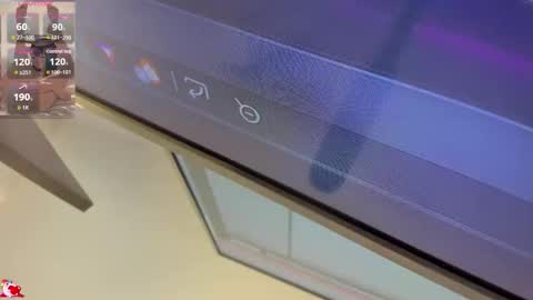 Axara online show from November 2025 11:55:02 AM