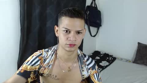 Snapshot of axcel_boy chatting on October 2025 12:03:01 PM axcel online show from October 2025 12:03:01 PM