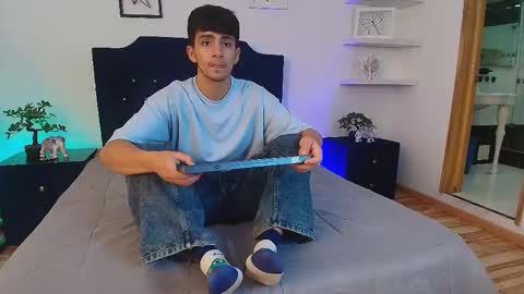 Snapshot of axel_draven chatting on October 2025 11:21:01 AM axel_draven online show from October 2025 11:21:01 AM