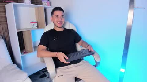 Snapshot of axel_grey_ chatting on September 2025 12:38:02 PM axel_grey_ online show from September 2025 12:38:02 PM