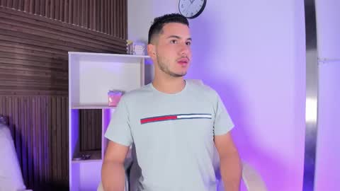 Snapshot of axel_grey_ chatting on October 2025 12:13:02 PM axel_grey_ online show from October 2025 12:13:02 PM