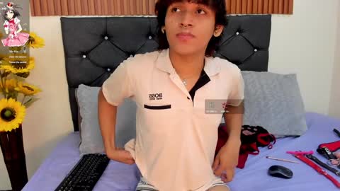 Alex online show from January 2025 08:31:02 PM
