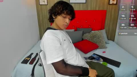 Alex online show from February 2025 06:55:01 PM