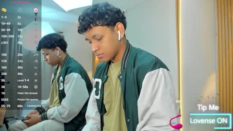 Alex online show from September 2025 03:21:01 AM