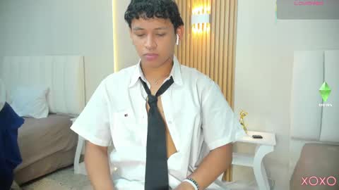 Alex online show from October 2025 02:45:01 AM