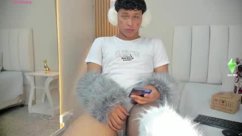 Alex online show from October 2025 04:25:02 AM