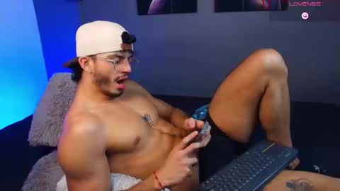 axel stein NEW ACCOUNT online show from September 2025 11:17:01 PM
