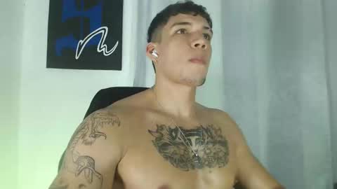 INDEPENDENT MODEL  online show from February 2025 05:46:02 AM