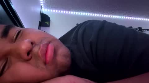 axelfigueroa2 online show from October 2025 04:37:02 AM