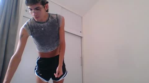 Snapshot of axellatino_ chatting on February 2025 03:56:02 PM Axel online show from February 2025 03:56:02 PM